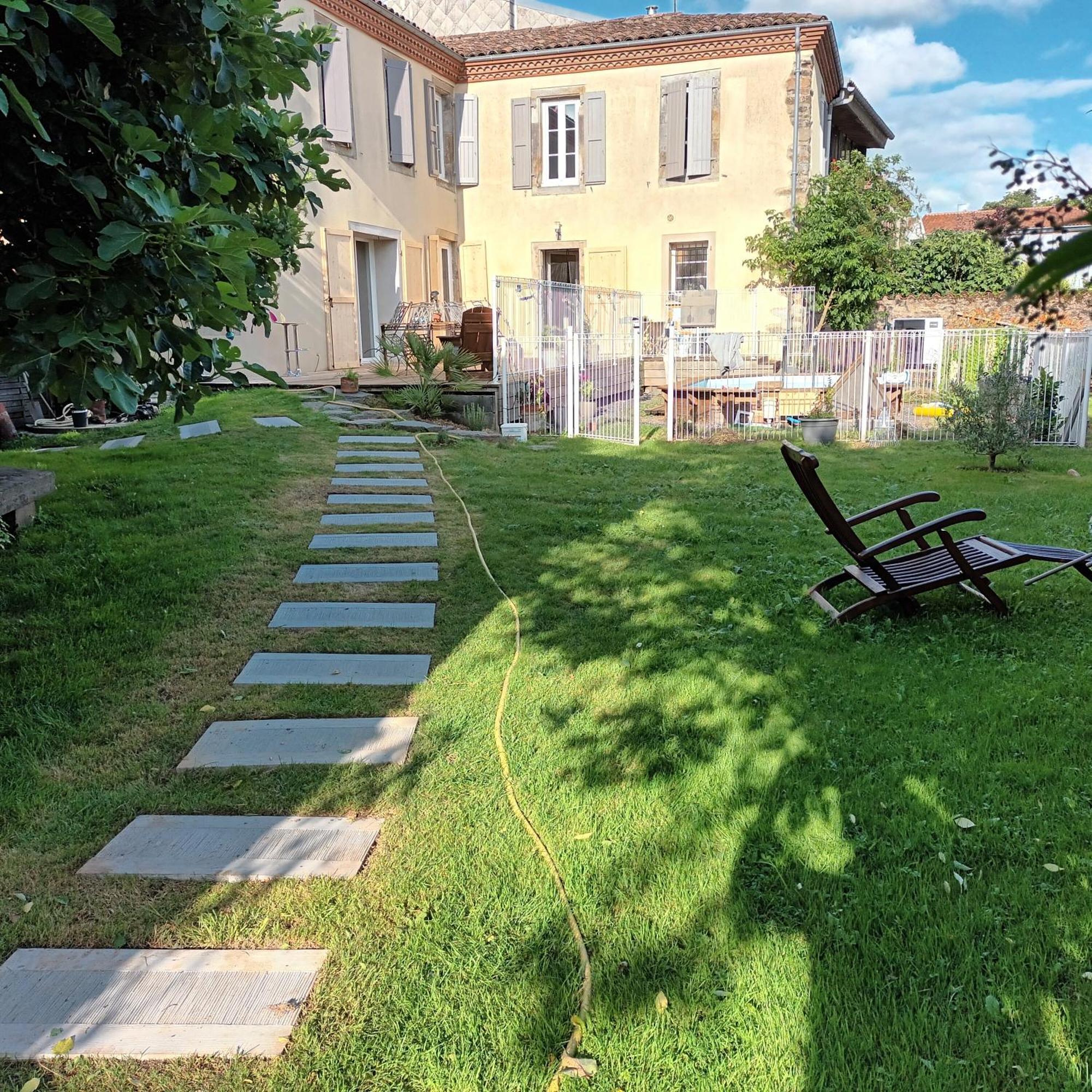 Le Relais Du Fraysse - Chambres D'Hotes Le Fraysse エクステリア 写真